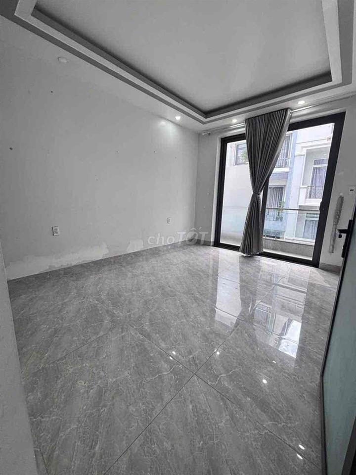 cho thue nhà . dt: 5x10 , 1 lửng , 3 lầu giá 15tr