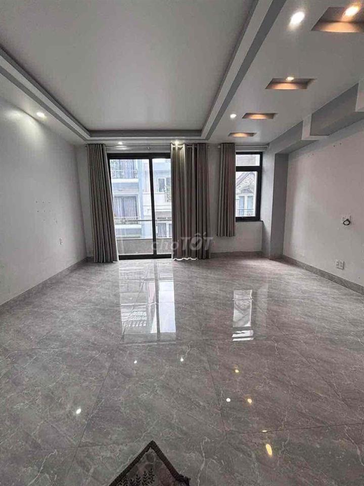 cho thue nhà . dt: 5x10 , 1 lửng , 3 lầu giá 15tr