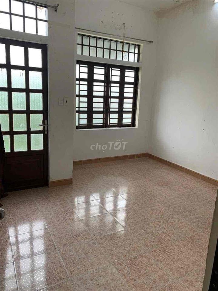 dt : 4x10 hẻm 4m , giá 8tr