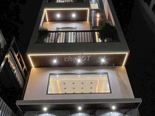 cho thuê nhà 4x14 , nhà mới hiện đại , giá 15tr