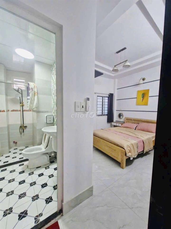 CHO THUÊ NHÀ 5 PHÒNG Ở GIA ĐÌNH. Gò Vấp
