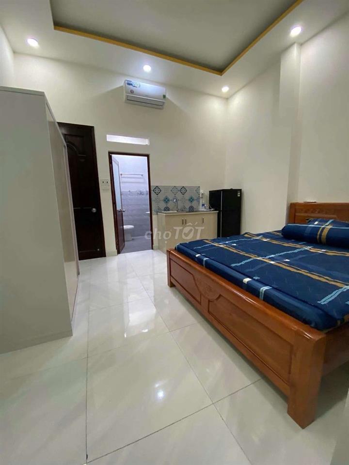 SANG 14 PHÒNG + 1 MB. Phạm Văn Bạch. Tân Bình