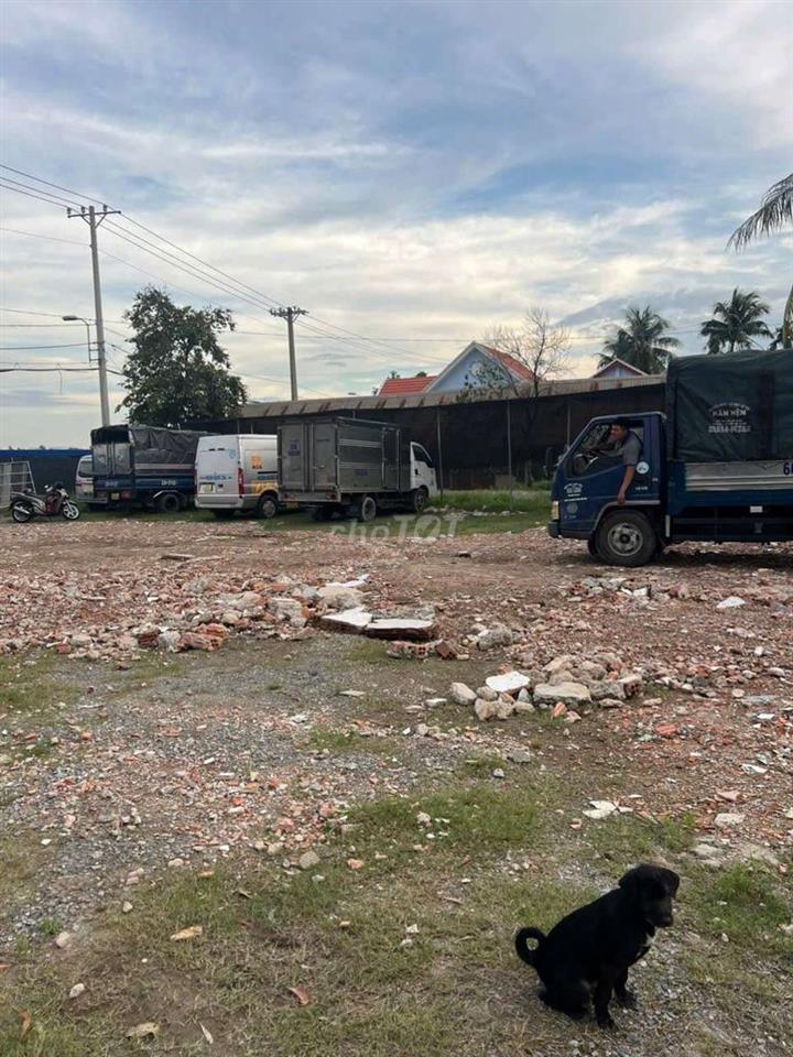 CHO THUÊ BÃI XE 1.200m2. Hưng Nhơn. Bình Chánh