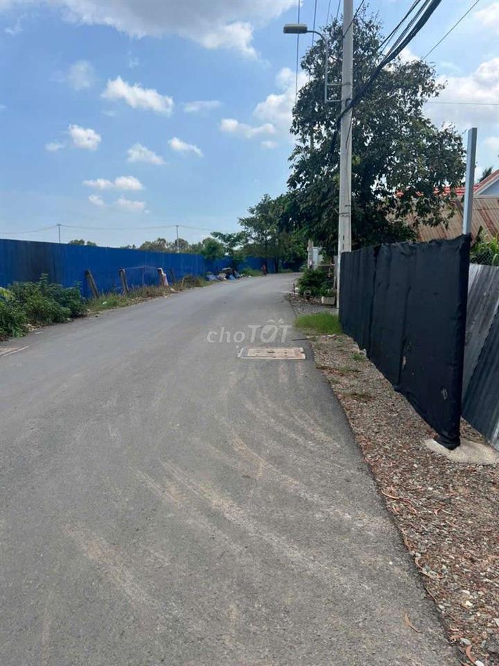 CHO THUÊ BÃI XE 1.200m2. Hưng Nhơn. Bình Chánh