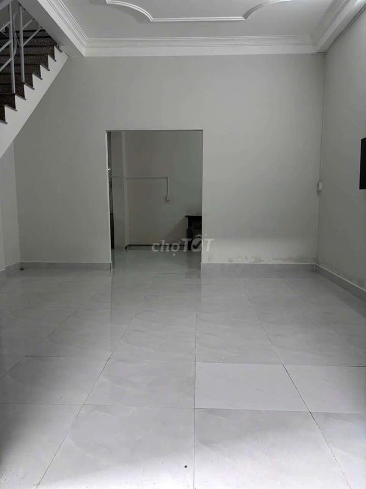 cho thuê nhà mới sạch sẽ kinh doanh 