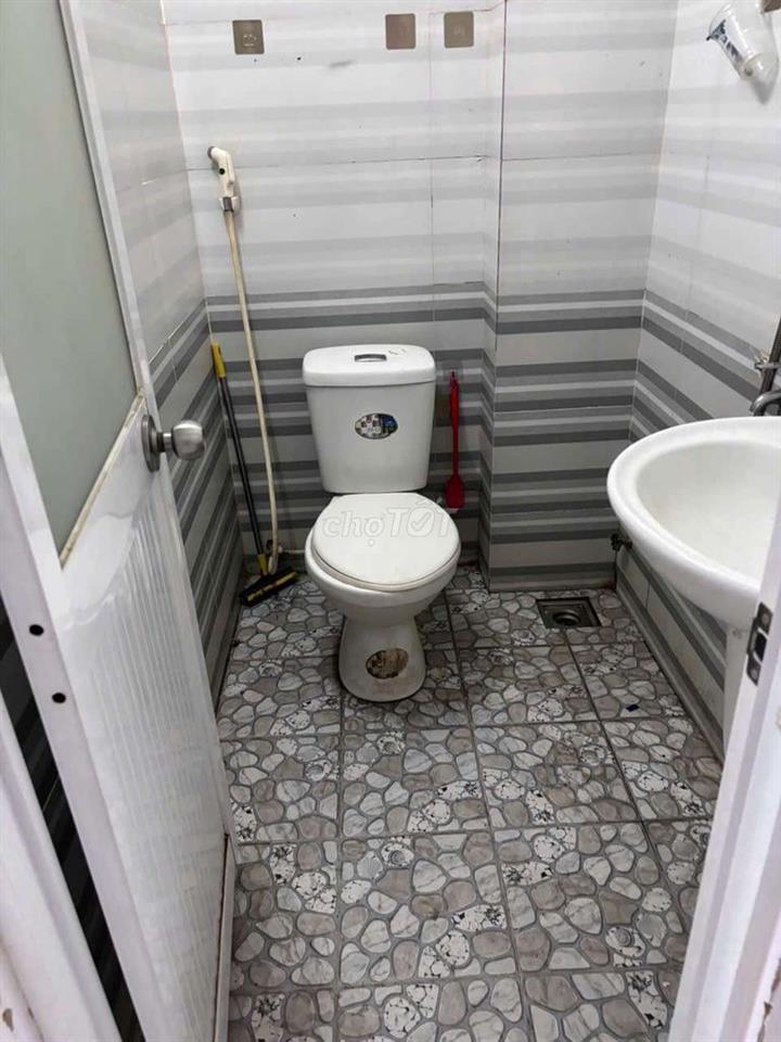 cho thuê nhà mới sạch sẽ kinh doanh 