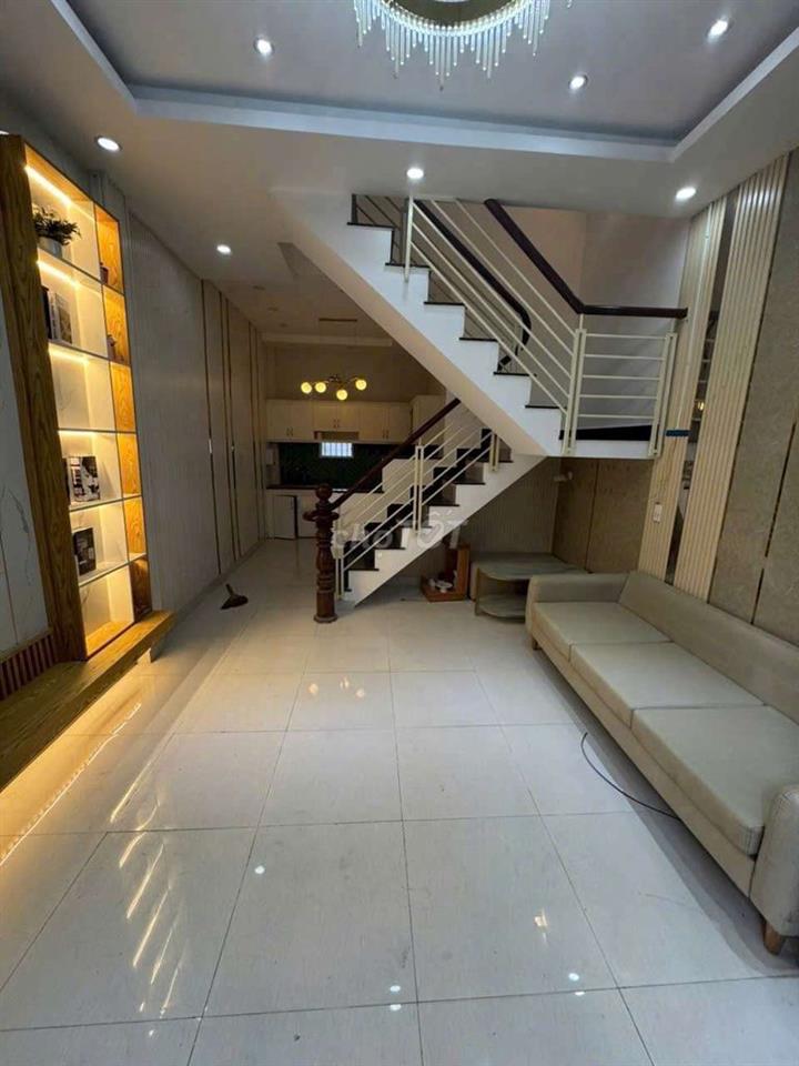 cho thuê nhà mới sạch sẽ Gò Vấp 