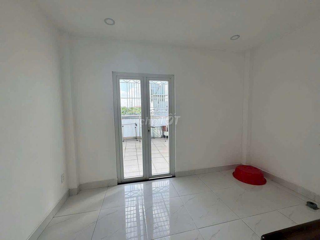 cho thuê nhà đẹp đường 8m.Gò Vấp 