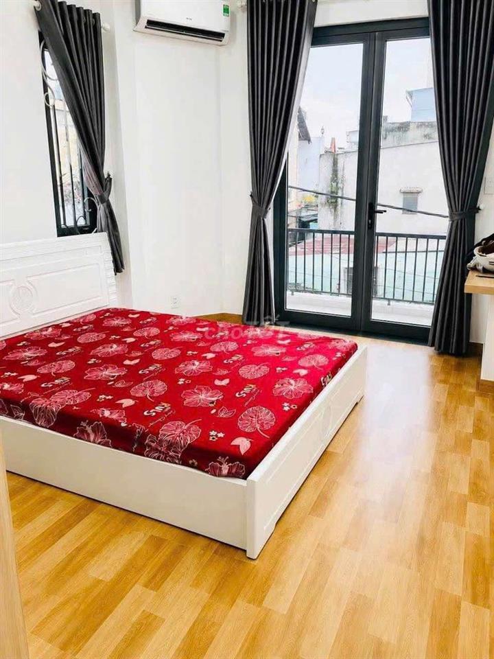 nhà mới sạch sẽ Gò Vấp 