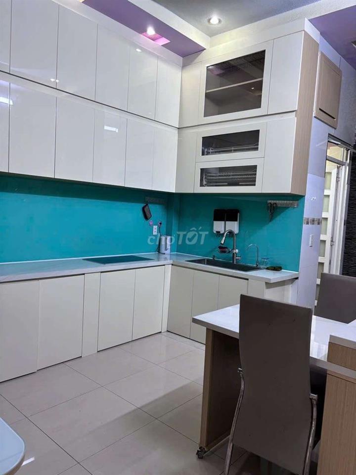 cho thuê nhà đường 7m thông.gần chợ
