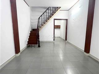nhà mới sạch sẽ Gò Vấp 