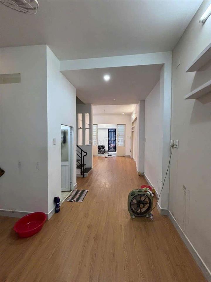 nhà nguyên căn Gò Vấp 