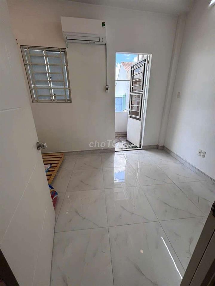 nhà nguyên căn Gò Vấp 