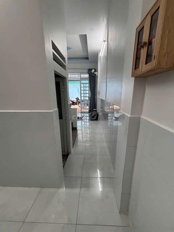 nhà mới sạch sẽ Gò Vấp 