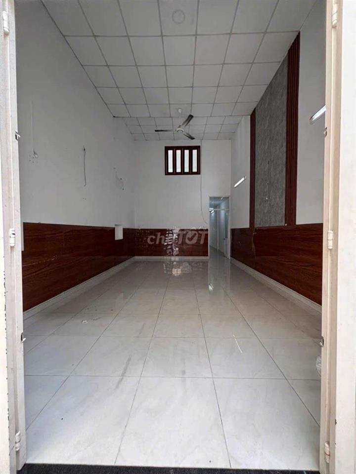 cho thuê nhà to rộng rãi 