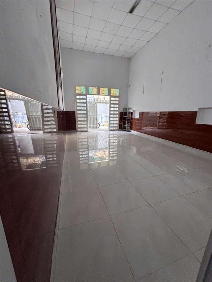 cho thuê nhà to rộng rãi 