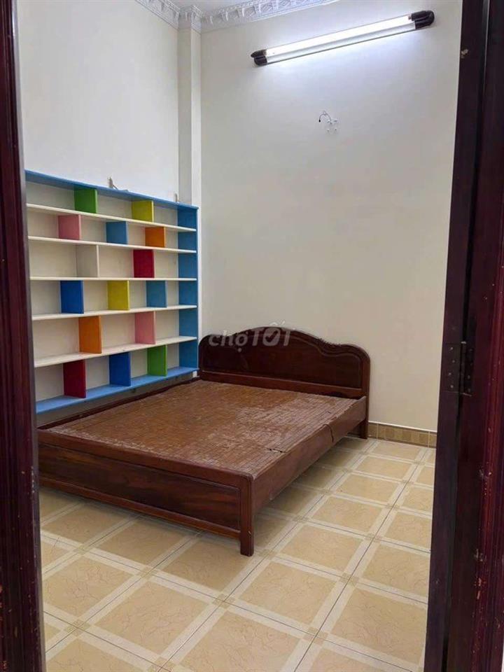nhà to rộng rãi Gò Vấp 