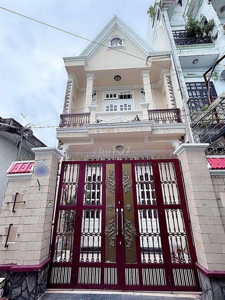 nhà to rộng rãi Gò Vấp 