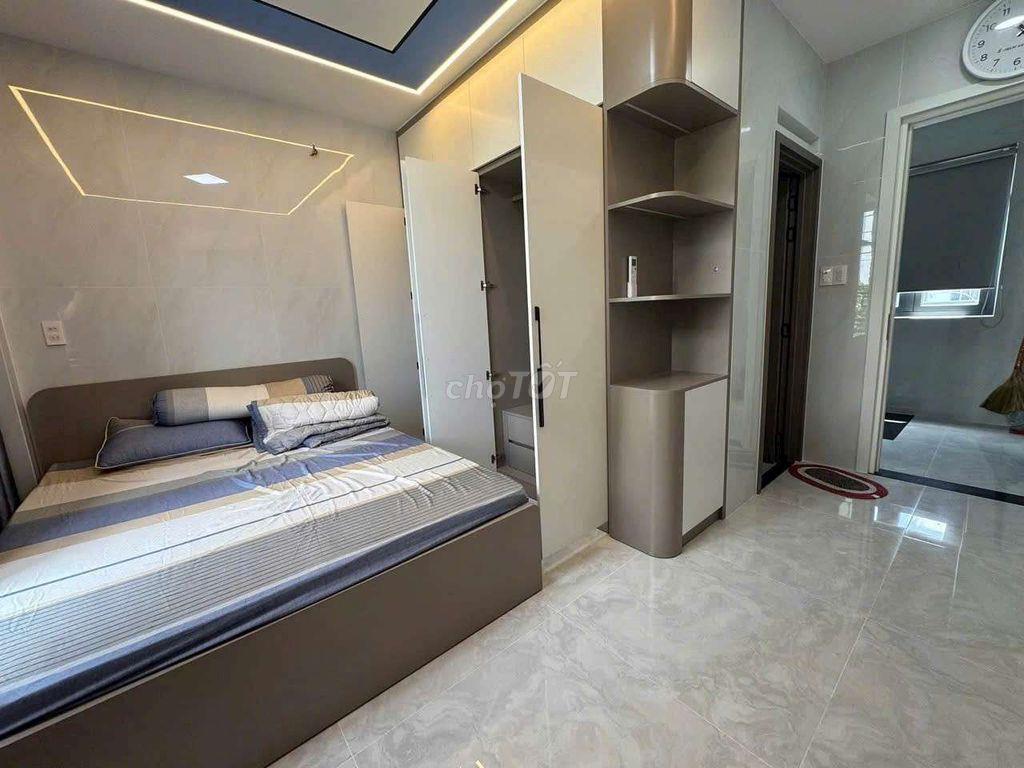 nhà mới xây sạch sẽ 