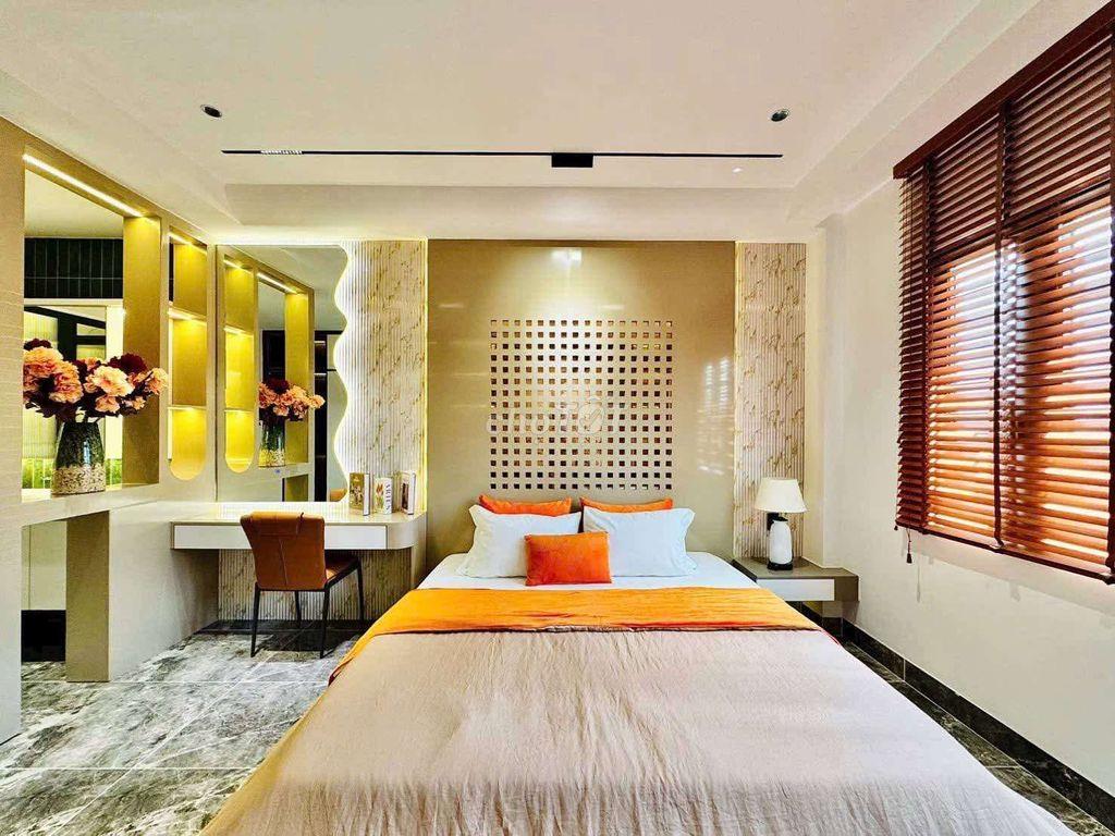 nhà phố thang máy  Gò Vấp 