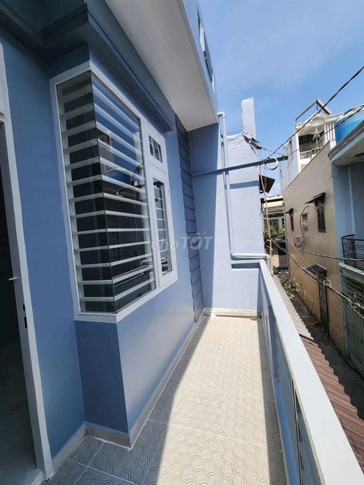 nhà mới sạch sẽ cho thuê