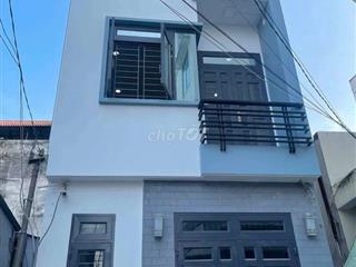 nhà cho thuê mới sạch sẽ 