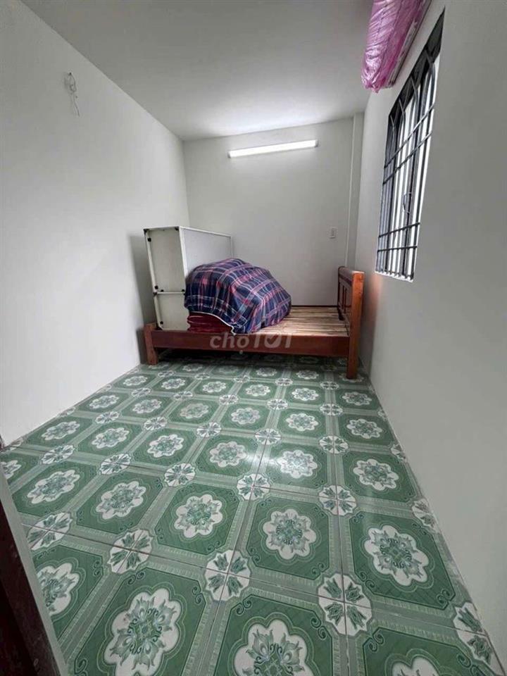 cho thuê nhà. mới sạch sẽ 