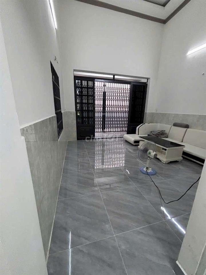 cho thuê nhà. mới sạch sẽ 