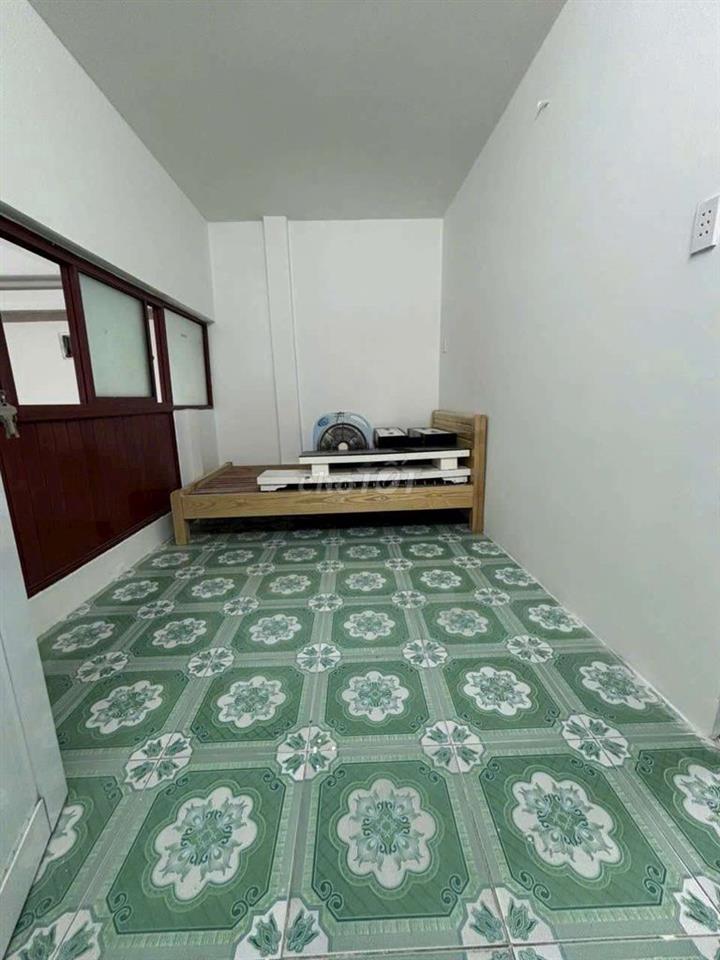 cho thuê nhà. mới sạch sẽ 