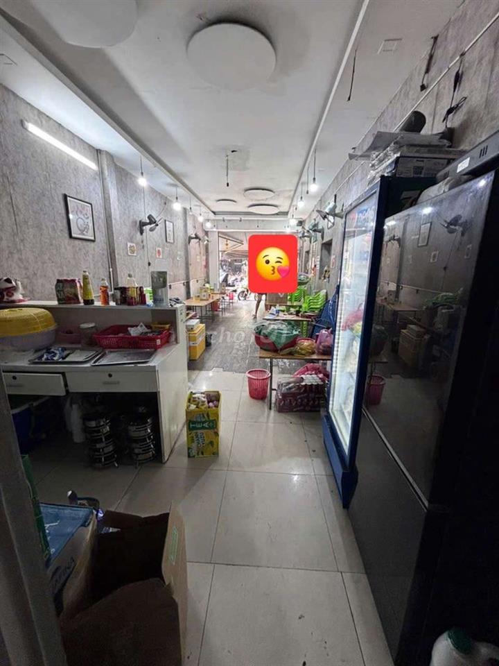 nhà mặt tiền đường kinh doanh tự do