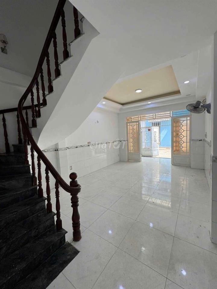 nhà cho thuê Gò Vấp 