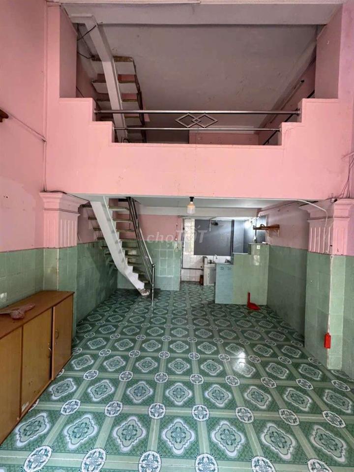 nhà giá rẻ Gò Vấp 