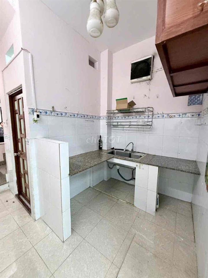 💰💰💰 TRỆT LẦU 2PN 2WC - HẺM 1/ LÊ LỢI, P4, GV