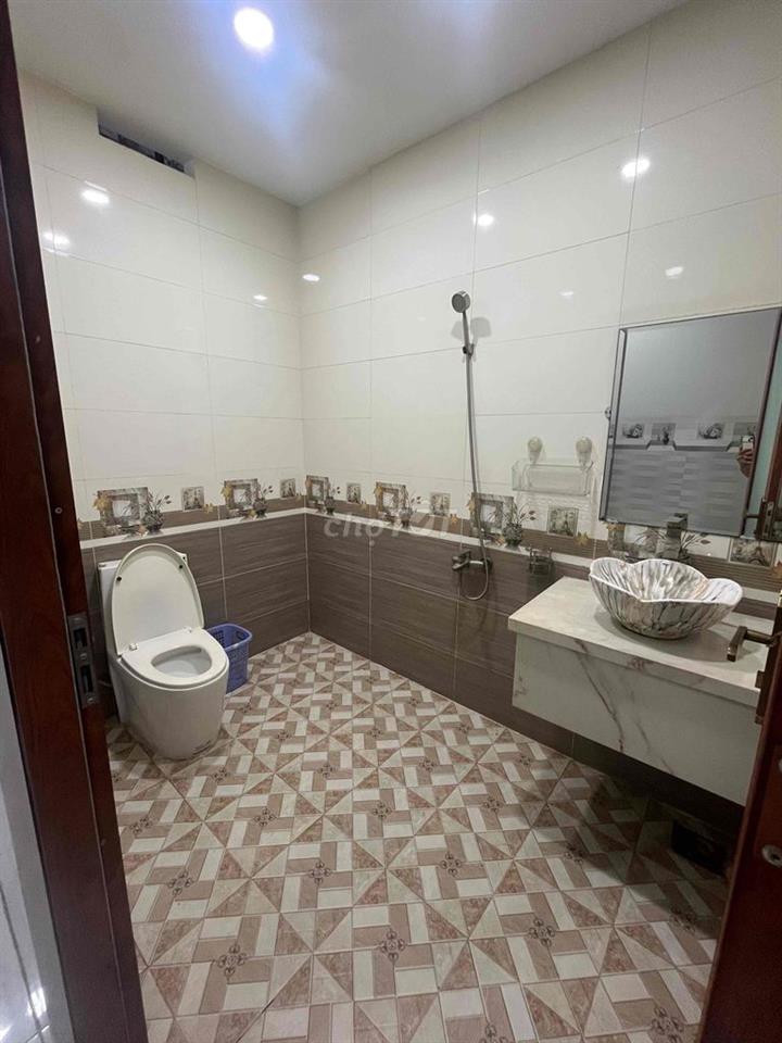💰💰💰 NHÀ DIỆN TÍCH KHỦNG 5❌30, TRỆT LỬNG 2LẦU: 5PN 4WC - HẺM XE TẢI