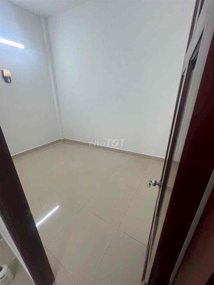 💰💰💰 TRỆT LẦU 2PN 2WC - HẺM XE HƠI 220/ NGUYỄN VĂN KHỐI, P9, Gv