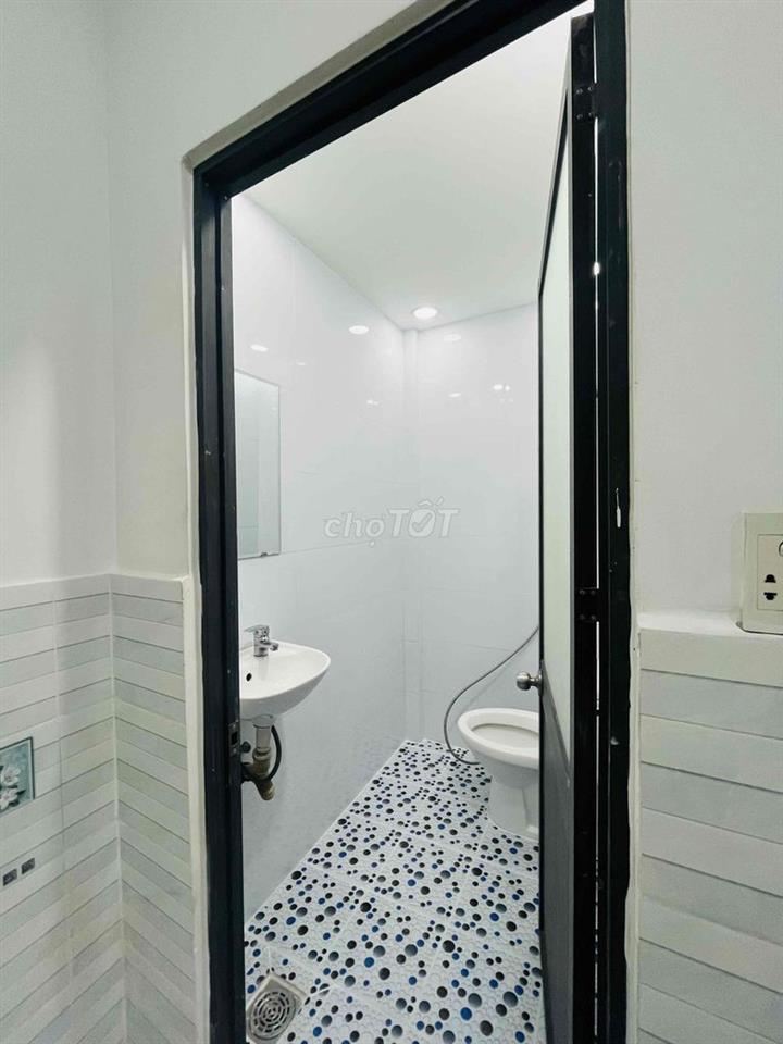 💰💰 TRỆT 2LẦU 2PN 3WC (4❌11m) - HẺM 579 QUANG TRUNG, P11