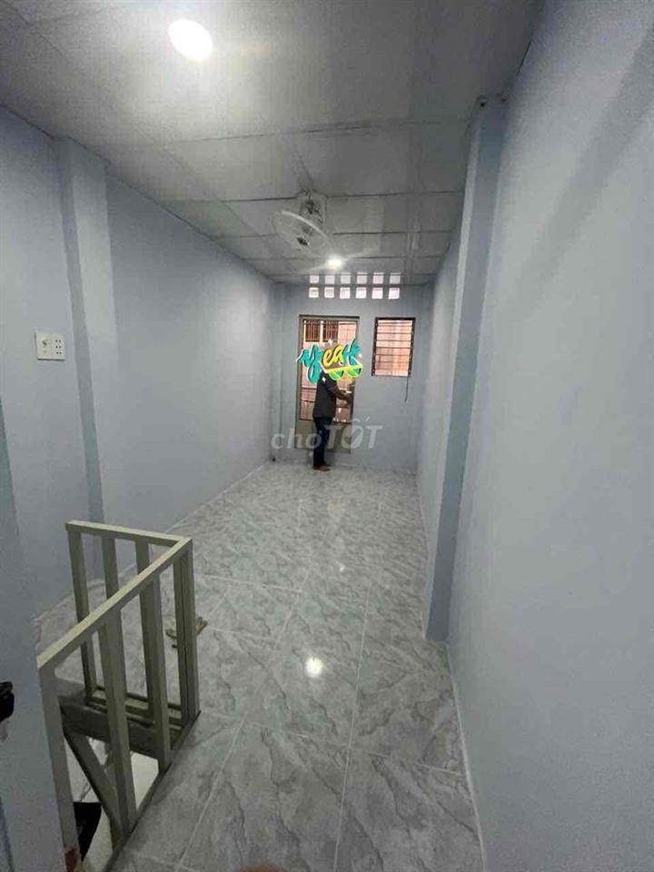 💰💰💰 NHÀ NHỎ GẦN GIÁO XỨ HOÀ BÌNH - ĐƯỜNG SỐ 2, P3, GV