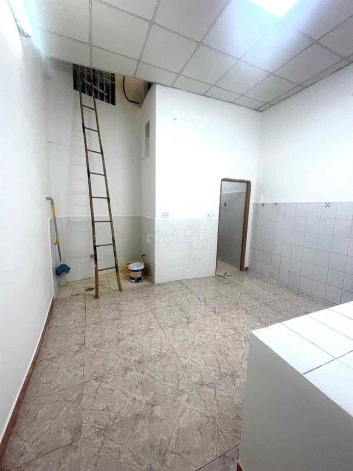 💰💰💰 NHÀ CẤP 4 (4❌20) 2PN 1WC - MỚI SƠN SỬA SẠCH SẼ