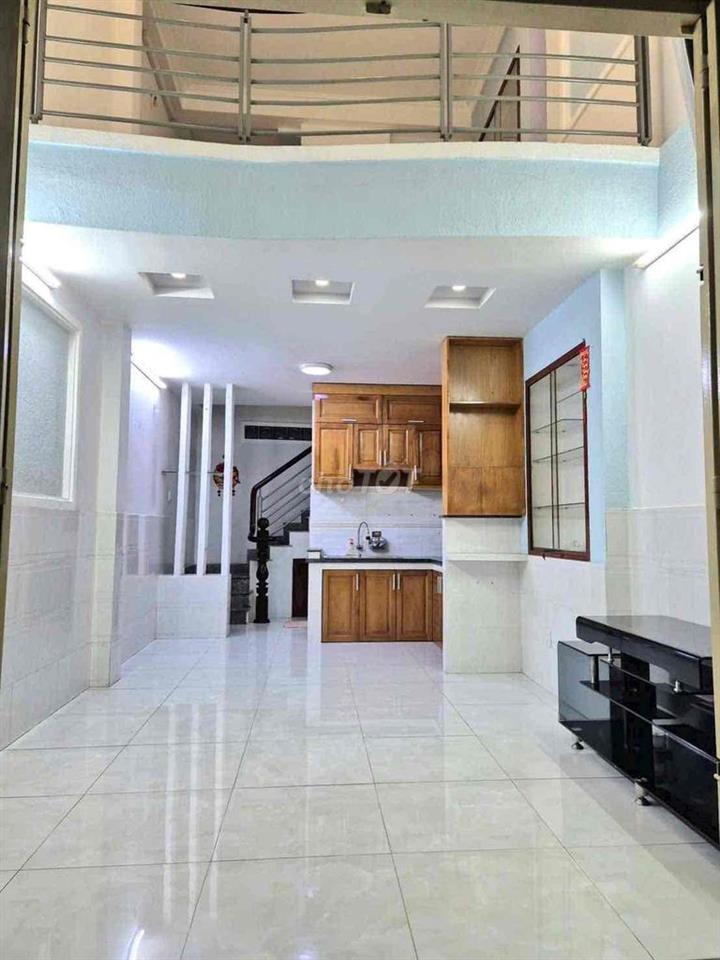 💰💰💰 NHÀ GẦN ĐẠI HỌC VĂN LANG - 2PN 2WC - Có sân thượng