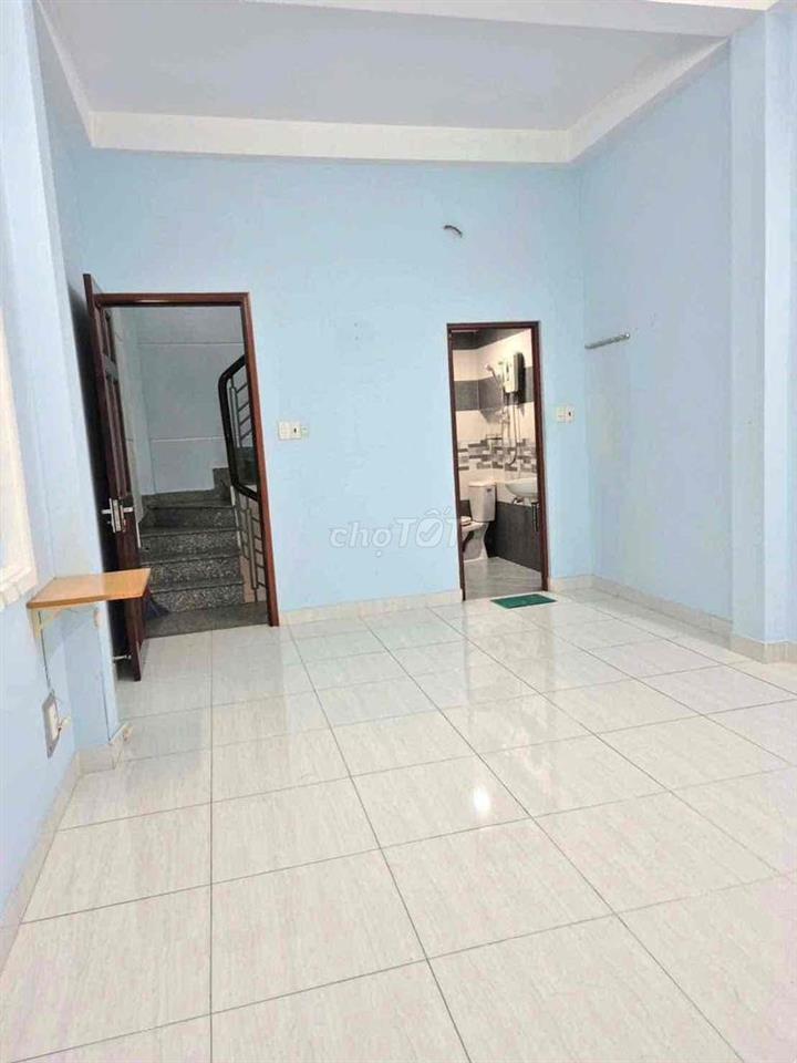 💰💰💰 NHÀ GẦN ĐẠI HỌC VĂN LANG - 2PN 2WC - Có sân thượng
