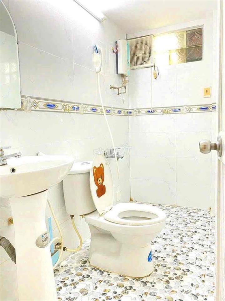 💰💰💰 TRỆT LỬNG 2LẦU 3PN 4WC - HẺM XE HƠI 79 LÊ HOÀNG PHÁI