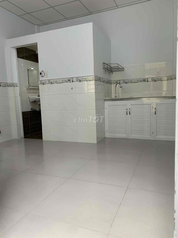 Cho thuê nhà trọ 1 trệt+1 lầu sàn gỗ có ban công riêng