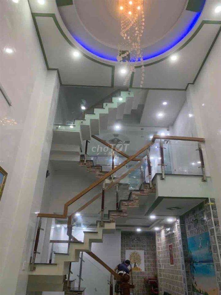 Cho thuê nhà nguyên căn khu đồng bộ hẻm xe tải 1122/ Quang Trung P8 Gò