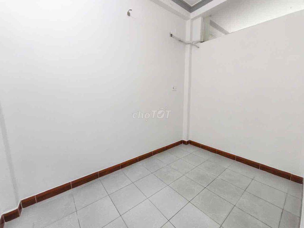 chính chủ cho thuê nhà mặt tiền Bùi Quang Là p12 GV 5pn 3wc 16tr tl