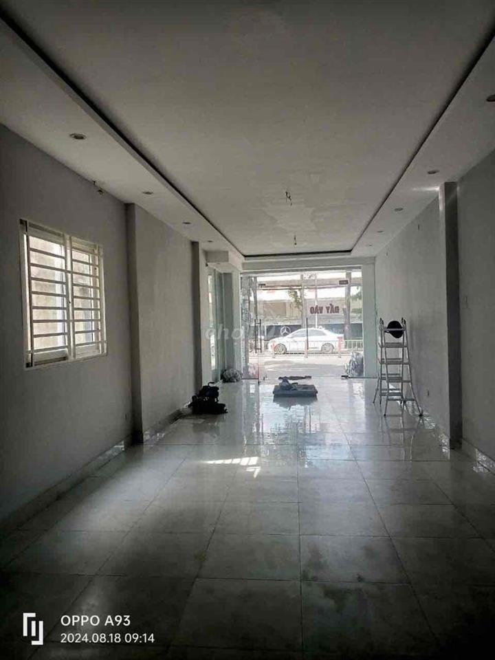 Cần cho thuê nhà hai mặt tiền đ