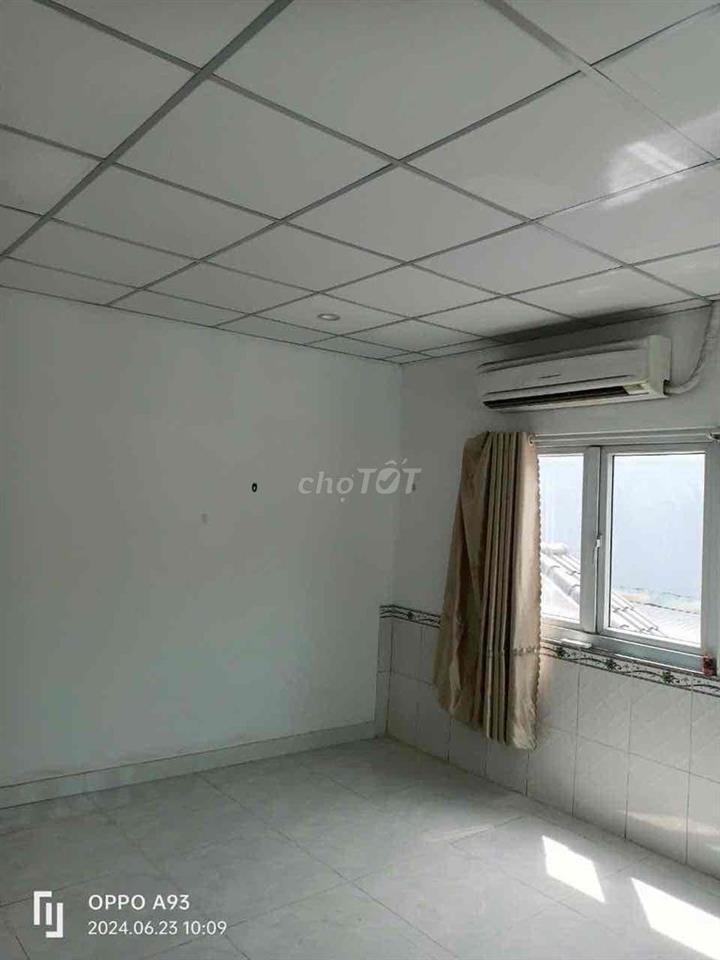 Cần cho thuê nhà hai mặt tiền đ