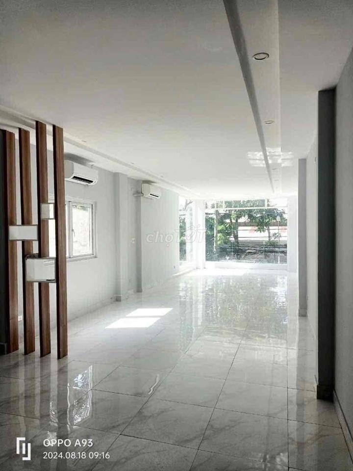Cần cho thuê nhà hai mặt tiền đ
