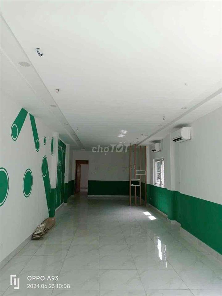 Cần cho thuê nhà hai mặt tiền đ