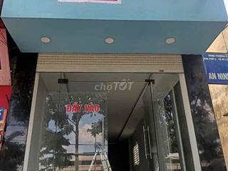 Cần cho thuê nhà hai mặt tiền đ
