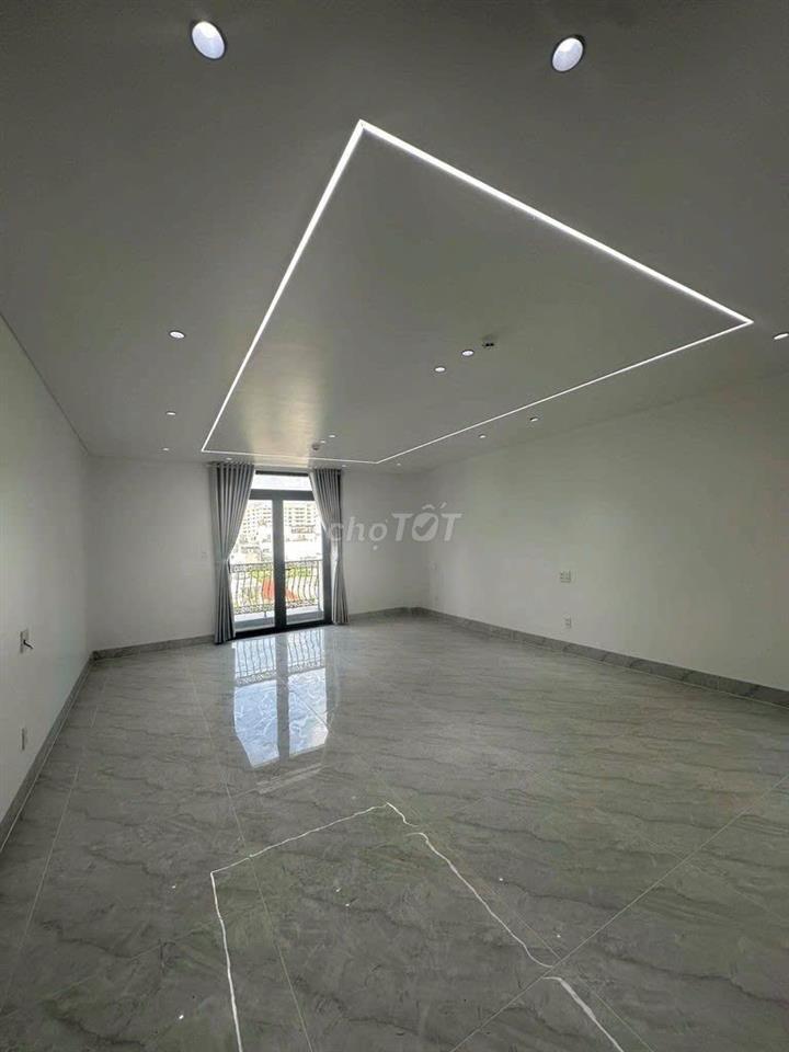 Mặt Tiền Quang Trung Quận Gò Vấp, 1 Trệt 6 Lầu, 1260m2, Thang Máy PCCC